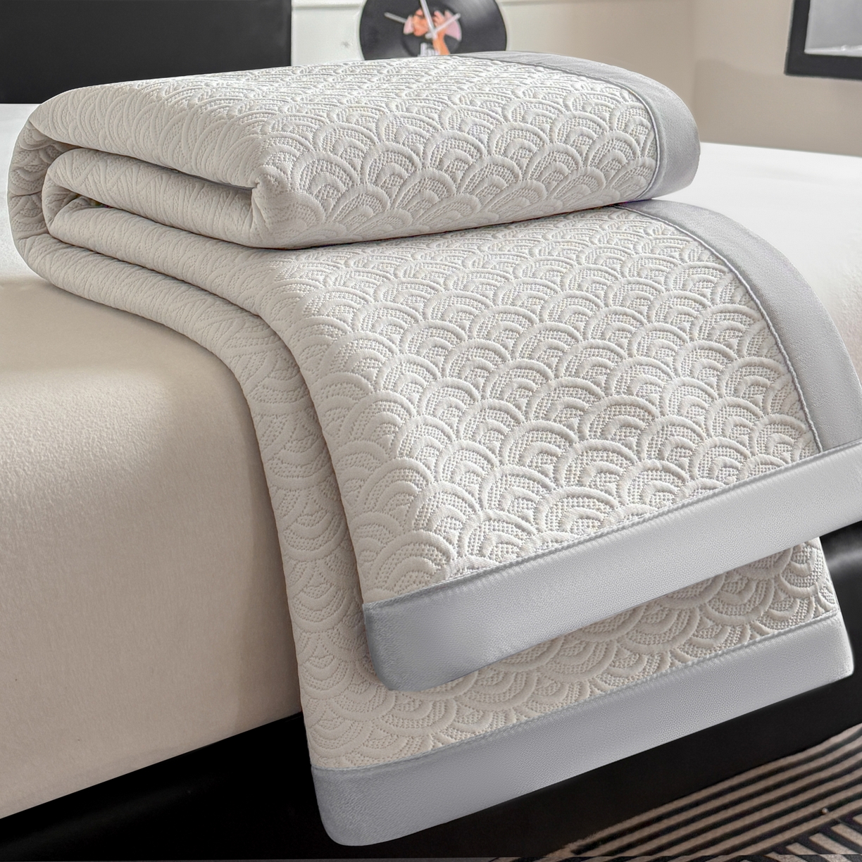 91家纺网 家纺一手货源 找家纺 鑫顺欣 2026新款A类冰豆豆席凉席席子 组合图仅供展示-不可下单