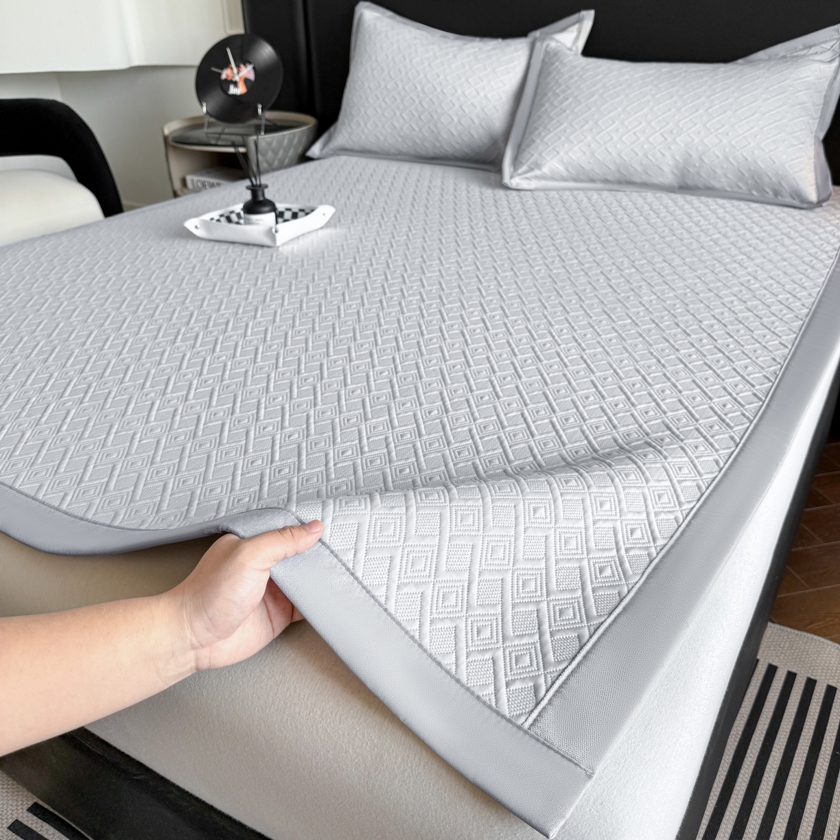 91家纺网 家纺一手货源 找家纺 鑫顺欣 2026新款A类冰豆豆席凉席席子 方回灰