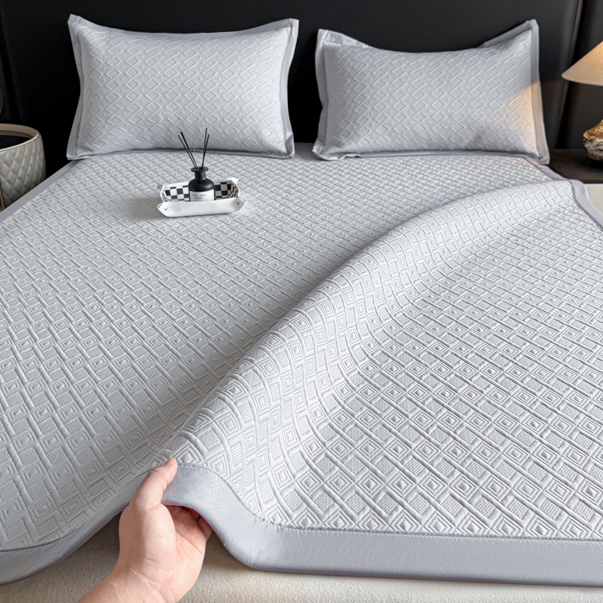 91家纺网 家纺一手货源 找家纺 鑫顺欣 2026新款A类冰豆豆席凉席席子 方回灰