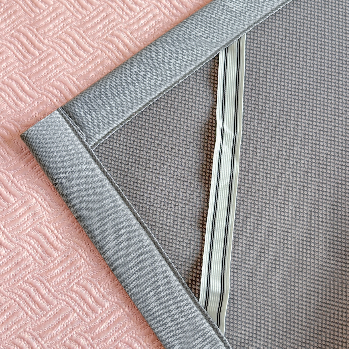 91家纺网 家纺一手货源 找家纺 鑫顺欣 2026新款A类冰豆豆席凉席席子 浪叠粉