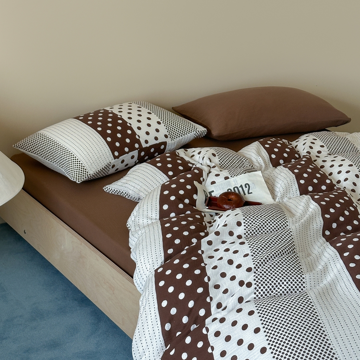 91家纺网 家纺一手货源 找家纺 山舍家居 2026新款全棉A类双层纱四件套元气波点【会员➖20元 含包装价格】 元气波波-咖