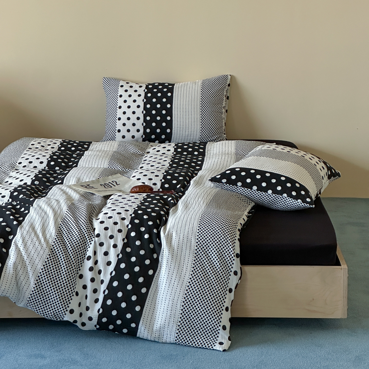 91家纺网 家纺一手货源 找家纺 山舍家居 2026新款全棉A类双层纱四件套元气波点【会员➖20元 含包装价格】 元气波波-黑