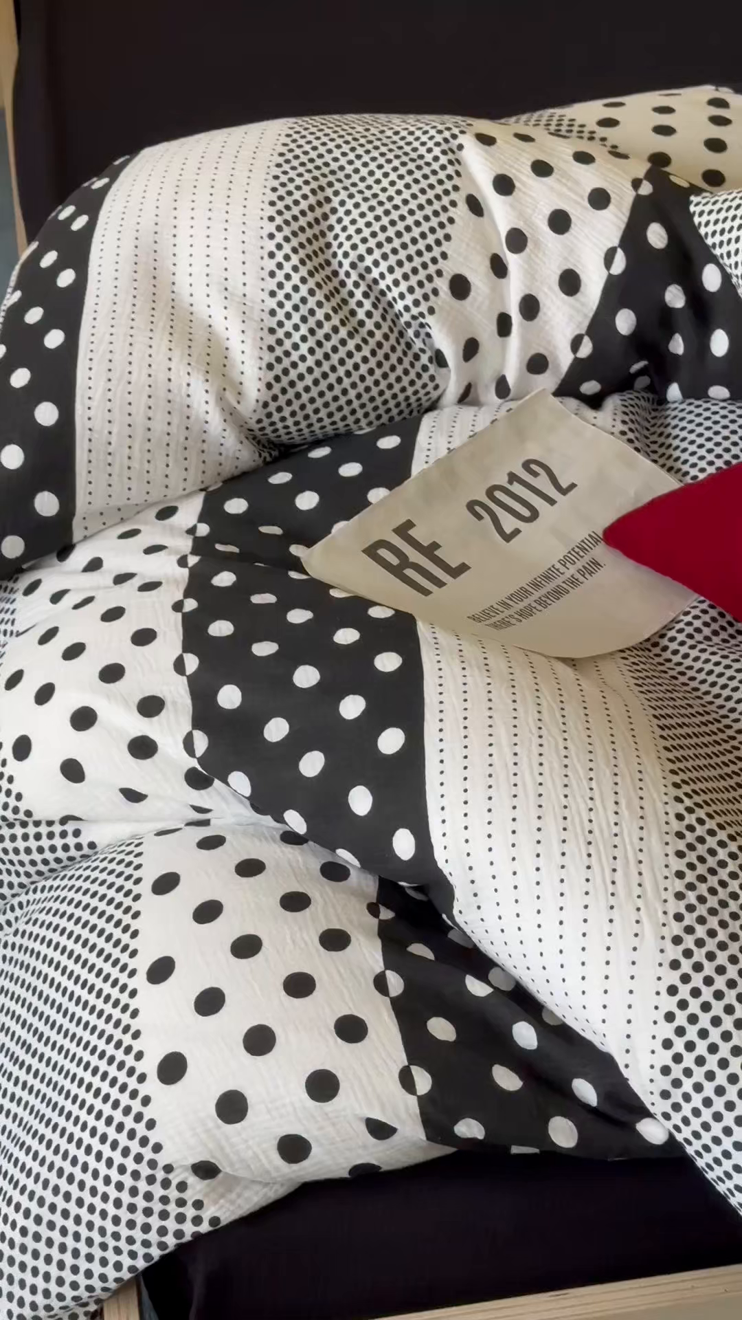 91家纺网 家纺一手货源 找家纺 山舍家居 2026新款全棉A类双层纱四件套元气波点【会员➖20元 含包装价格】 元气波波-黑