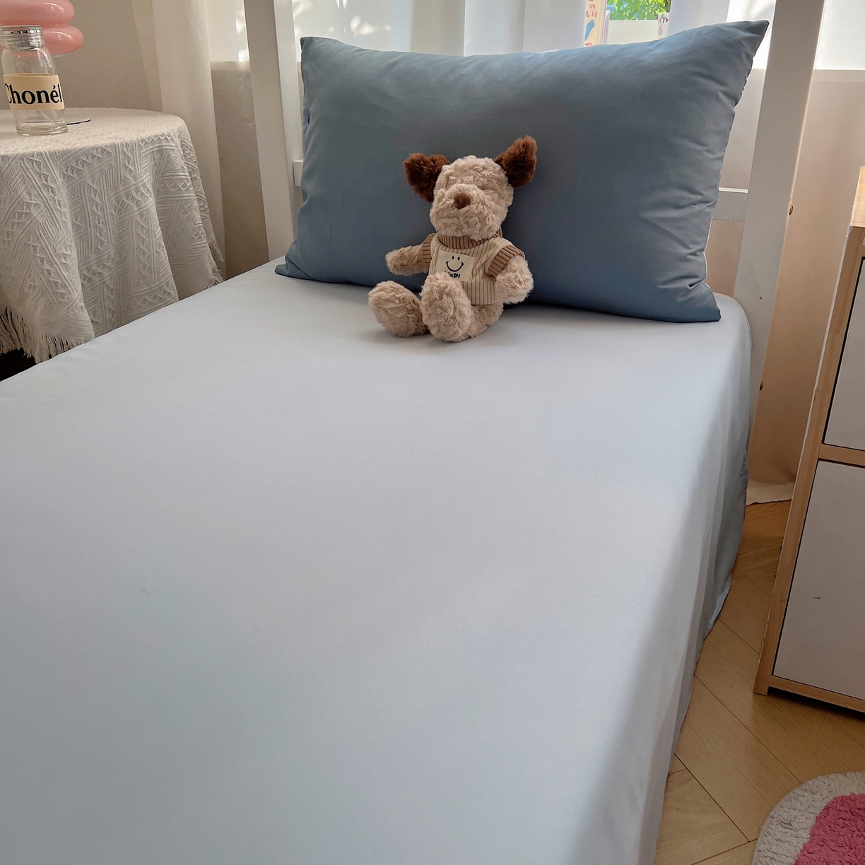 91家纺网 家纺一手货源 找家纺 缦绣阁家纺 2026新款亲肤水洗棉纯色四件套床单被罩被套单件学生宿舍上下铺单人三件套 月光雾兰