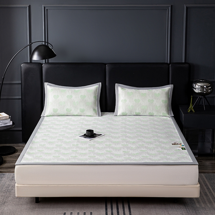 91家纺网 家纺一手货源 找家纺 小牛席业 2026新款爱心凉感冰丝席凉席席子 绿色