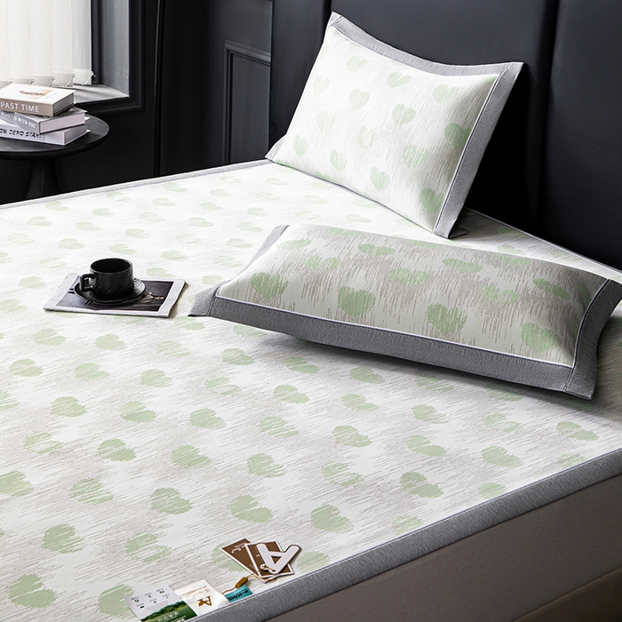 91家纺网 家纺一手货源 找家纺 小牛席业 2026新款爱心凉感冰丝席凉席席子 绿色