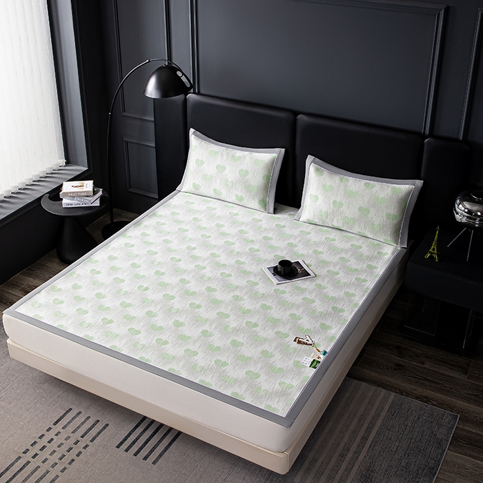 91家纺网 家纺一手货源 找家纺 小牛席业 2026新款爱心凉感冰丝席凉席席子 绿色