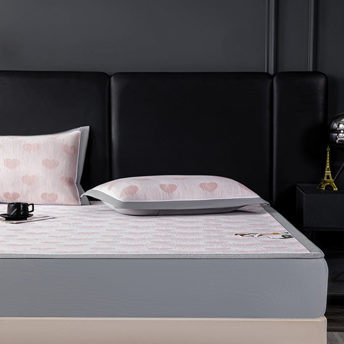 91家纺网 家纺一手货源 找家纺 小牛席业 2026新款爱心凉感冰丝席凉席席子(床笠款) 粉色