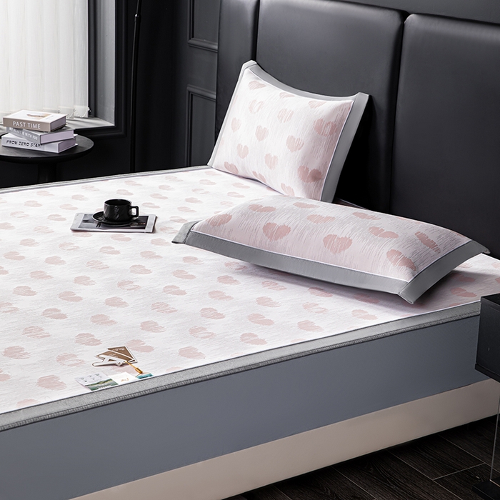 91家纺网 家纺一手货源 找家纺 小牛席业 2026新款爱心凉感冰丝席凉席席子(床笠款) 粉色