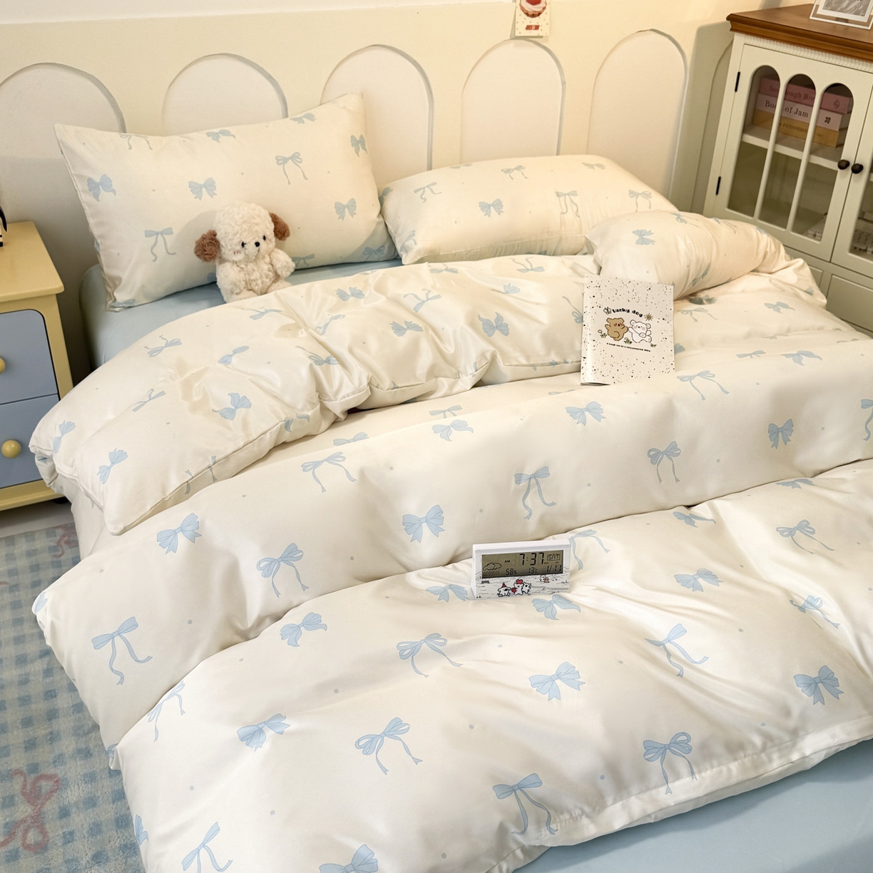 91家纺网 家纺一手货源 找家纺 （总）老K (原美阁） 2026新款蝴蝶结印花冰丝水洗真丝简约款四件套