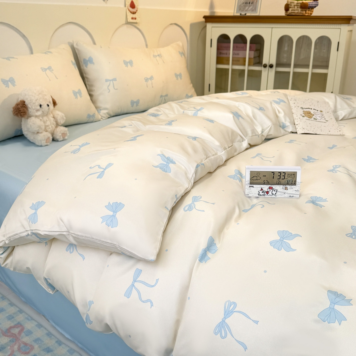 91家纺网 家纺一手货源 找家纺 （总）老K (原美阁） 2026新款蝴蝶结印花冰丝水洗真丝简约款四件套