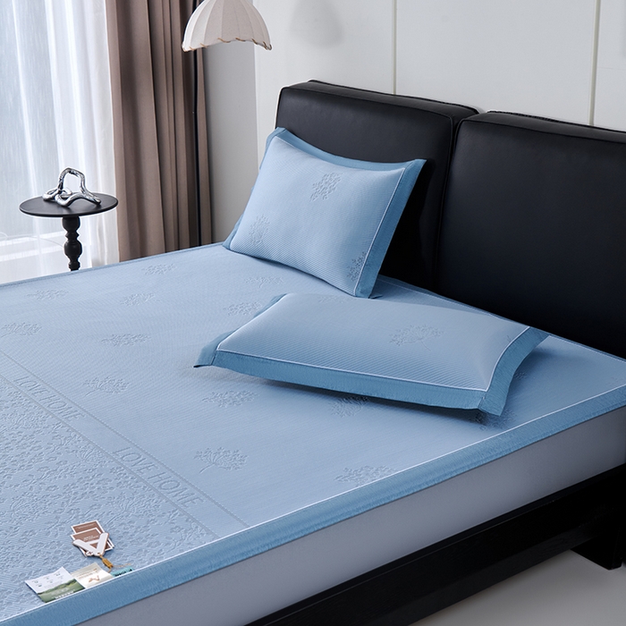 91家纺网 家纺一手货源 找家纺 小牛席业 2026新款韩版小碎花冷感豆豆席凉席席子(床笠款） 蓝色