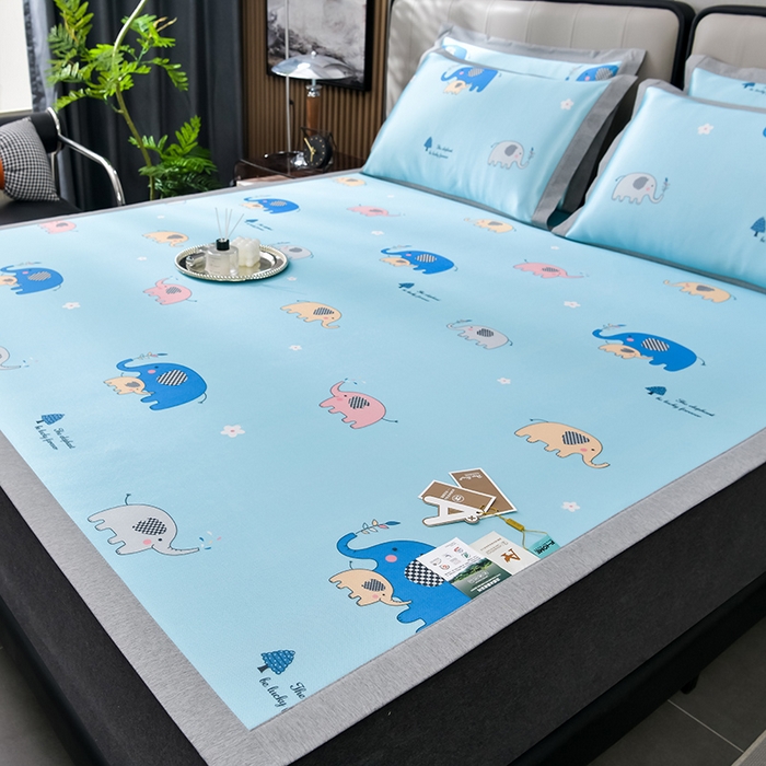 91家纺网 家纺一手货源 找家纺 小牛席业 2026新款加厚款碳光凉感印花冰丝席凉席席子 可爱小象