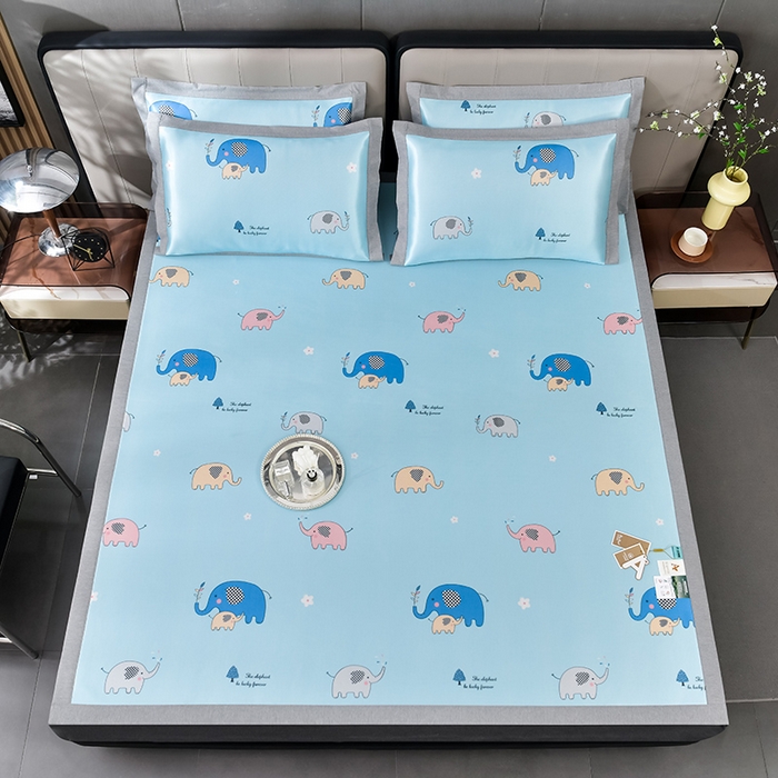 91家纺网 家纺一手货源 找家纺 小牛席业 2026新款加厚款碳光凉感印花冰丝席凉席席子 可爱小象