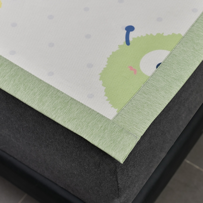 91家纺网 家纺一手货源 找家纺 小牛席业 2026新款加厚款碳光凉感印花冰丝席凉席席子 彩色煤球