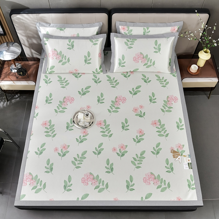 91家纺网 家纺一手货源 找家纺 小牛席业 2026新款加厚款碳光凉感印花冰丝席凉席席子 花间集