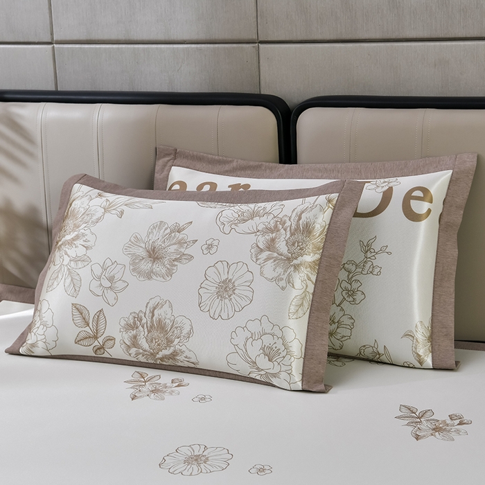 91家纺网 家纺一手货源 找家纺 小牛席业 2026新款加厚款碳光凉感印花冰丝席凉席席子 轻奢赫本