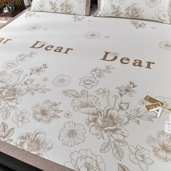 91家纺网 家纺一手货源 找家纺 小牛席业 2026新款加厚款碳光凉感印花冰丝席凉席席子 轻奢赫本