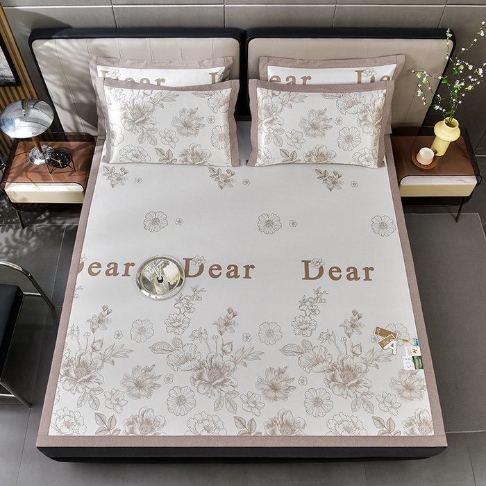 91家纺网 家纺一手货源 找家纺 小牛席业 2026新款加厚款碳光凉感印花冰丝席凉席席子 轻奢赫本