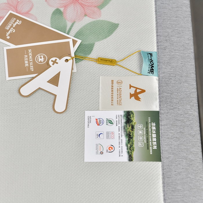 91家纺网 家纺一手货源 找家纺 小牛席业 2026新款加厚款碳光凉感印花冰丝席凉席席子 花间集