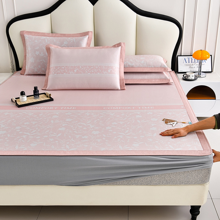 91家纺网 家纺一手货源 找家纺 （总）小牛席业 2026新款加厚款碳光凉感印花冰丝席凉席席子(床笠款）