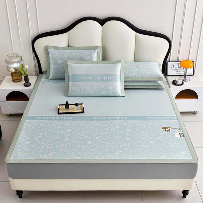 91家纺网 家纺一手货源 找家纺 小牛席业 2026新款加厚款碳光凉感印花冰丝席凉席席子(床笠款） 琉璃叶语-绿色