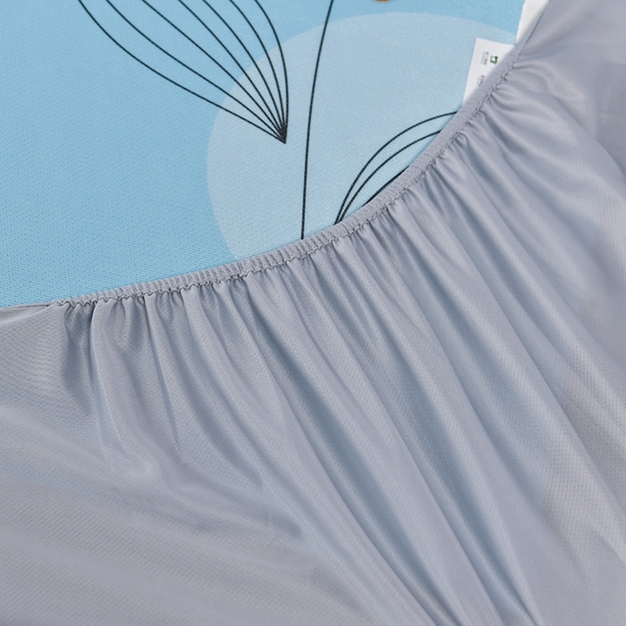 91家纺网 家纺一手货源 找家纺 小牛席业 2026新款加厚款碳光凉感印花冰丝席凉席席子(床笠款） 清凉一夏