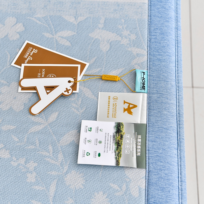 91家纺网 家纺一手货源 找家纺 小牛席业 2026新款加厚款碳光凉感印花冰丝席凉席席子(床笠款） 琉璃叶语-蓝色