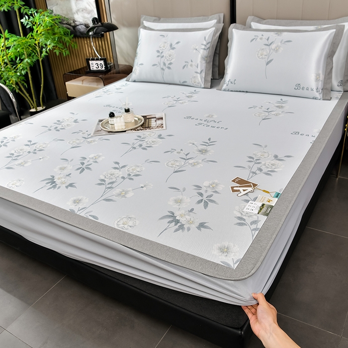 91家纺网 家纺一手货源 找家纺 小牛席业 2026新款加厚款碳光凉感印花冰丝席凉席席子(床笠款） 清新玫瑰