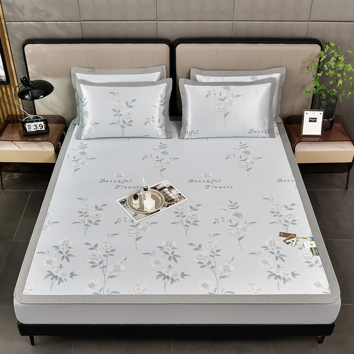 91家纺网 家纺一手货源 找家纺 小牛席业 2026新款加厚款碳光凉感印花冰丝席凉席席子(床笠款） 清新玫瑰