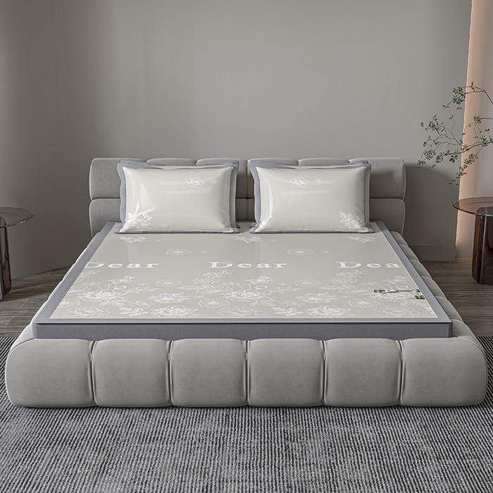 91家纺网 家纺一手货源 找家纺 小牛席业 2026新款PE凉感轻奢赫本提花冰丝席凉席席子 香槟