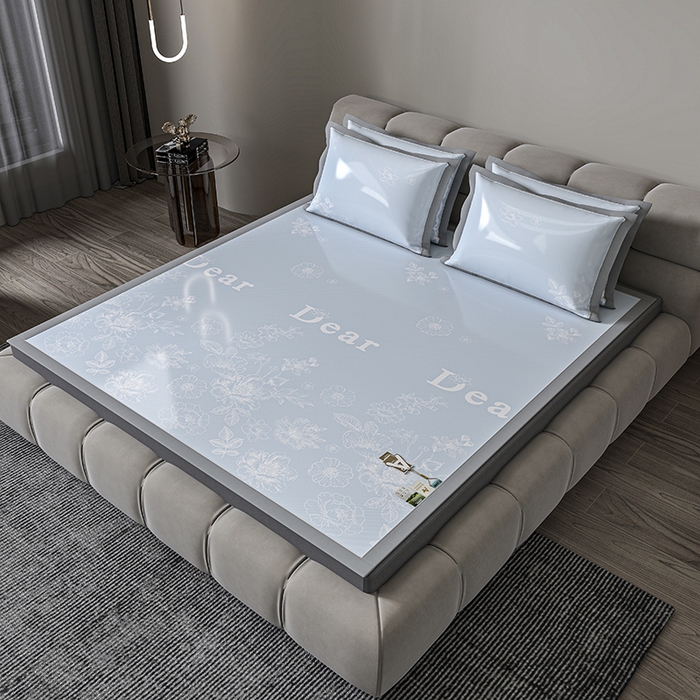 91家纺网 家纺一手货源 找家纺 小牛席业 2026新款PE凉感轻奢赫本提花冰丝席凉席席子 蓝色