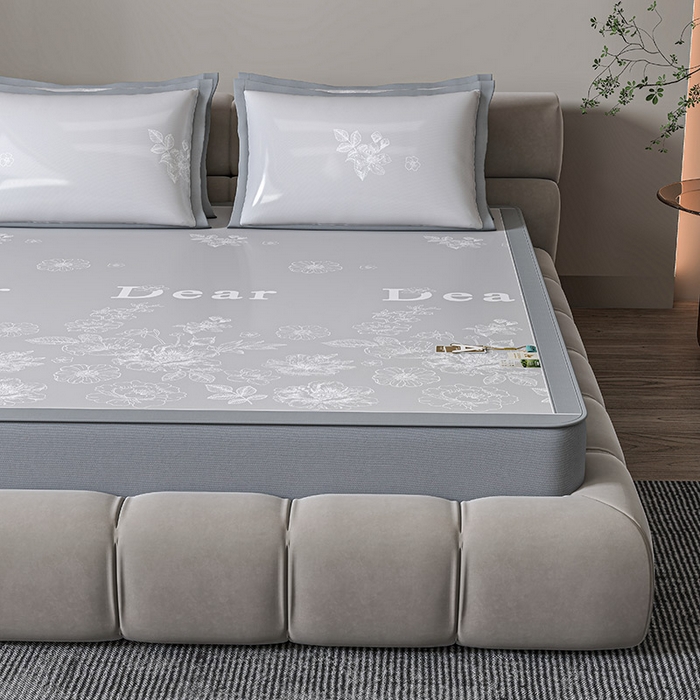 91家纺网 家纺一手货源 找家纺 （总）小牛席业 2026新款PE凉感轻奢赫本提花冰丝席凉席席子（床笠款）