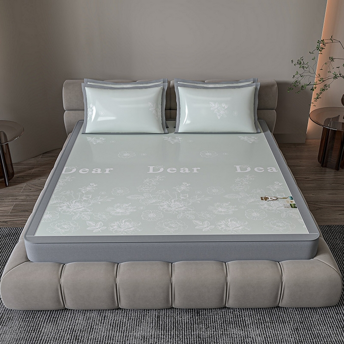 91家纺网 家纺一手货源 找家纺 小牛席业 2026新款PE凉感轻奢赫本提花冰丝席凉席席子（床笠款） 抹茶