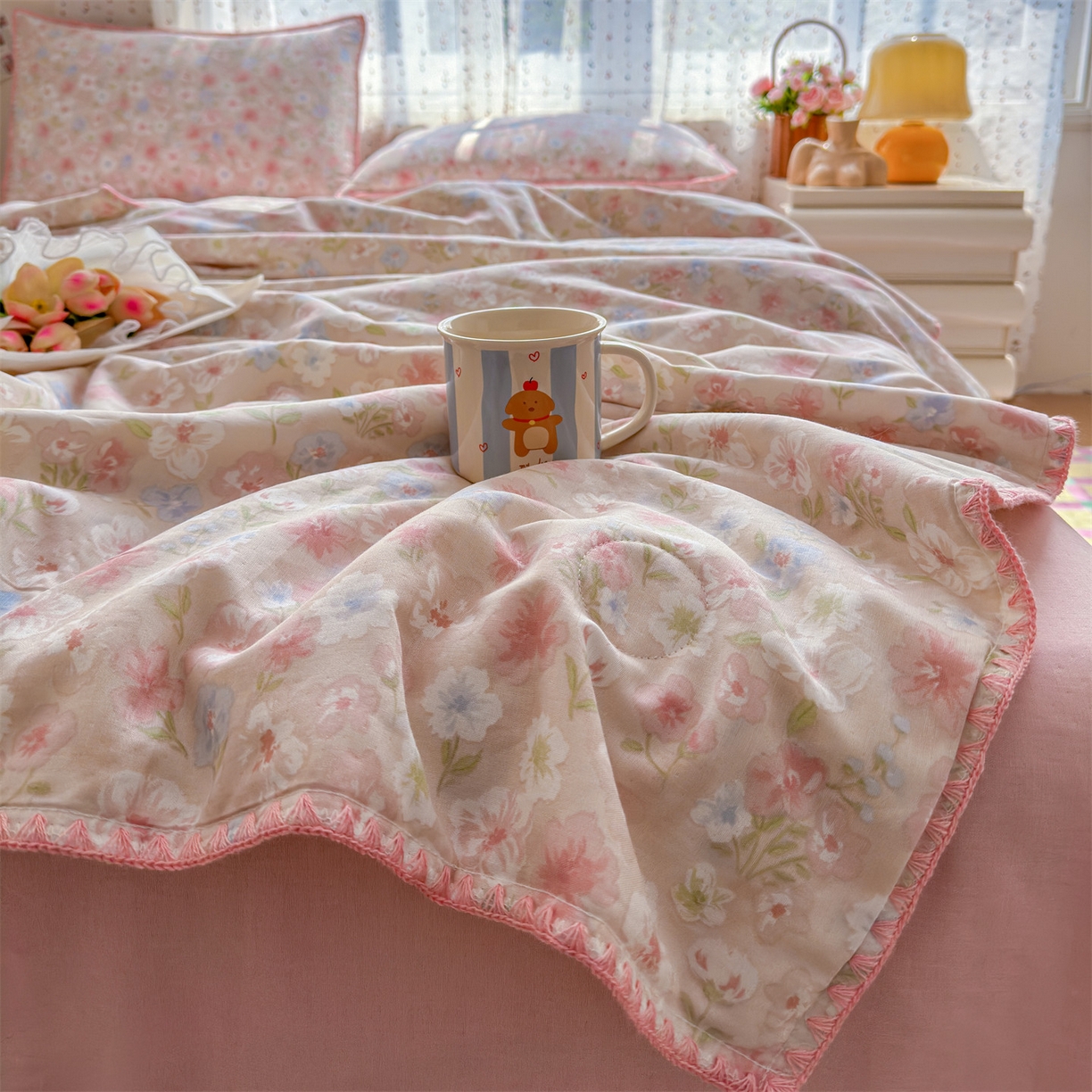91家纺网 家纺一手货源 找家纺 被窝家纺 2026春夏新款贝壳边全棉双层纱大豆夏凉被空调被夏被四件套 清桃-粉