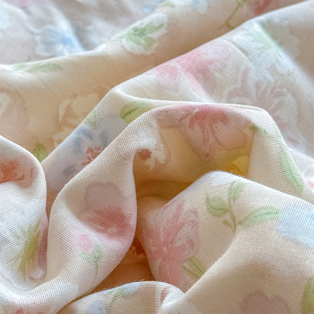 91家纺网 家纺一手货源 找家纺 被窝家纺 2026春夏新款贝壳边全棉双层纱大豆夏凉被空调被夏被四件套 清桃-粉