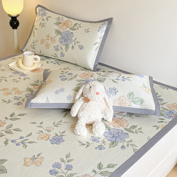 91家纺网 家纺一手货源 找家纺 （总）柒月家居 2026新款小清新印花冰藤系列凉席席子-平铺款