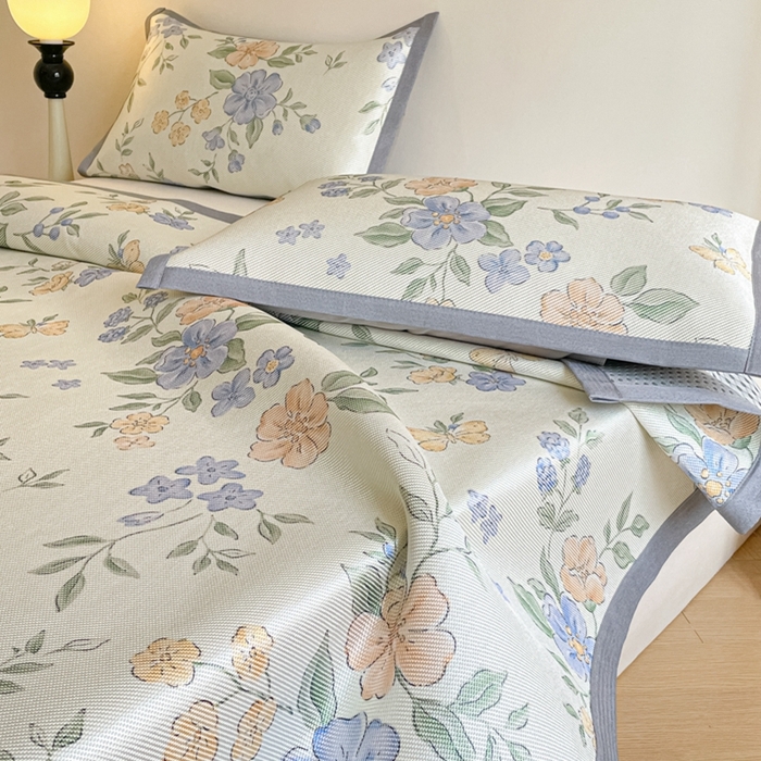 91家纺网 家纺一手货源 找家纺 （总）柒月家居 2026新款小清新印花冰藤系列凉席席子-平铺款