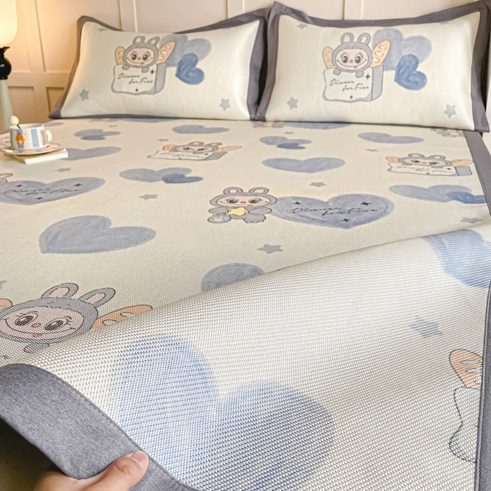 91家纺网 家纺一手货源 找家纺 （总）柒月家居 2026新款小清新印花冰藤系列凉席席子-平铺款