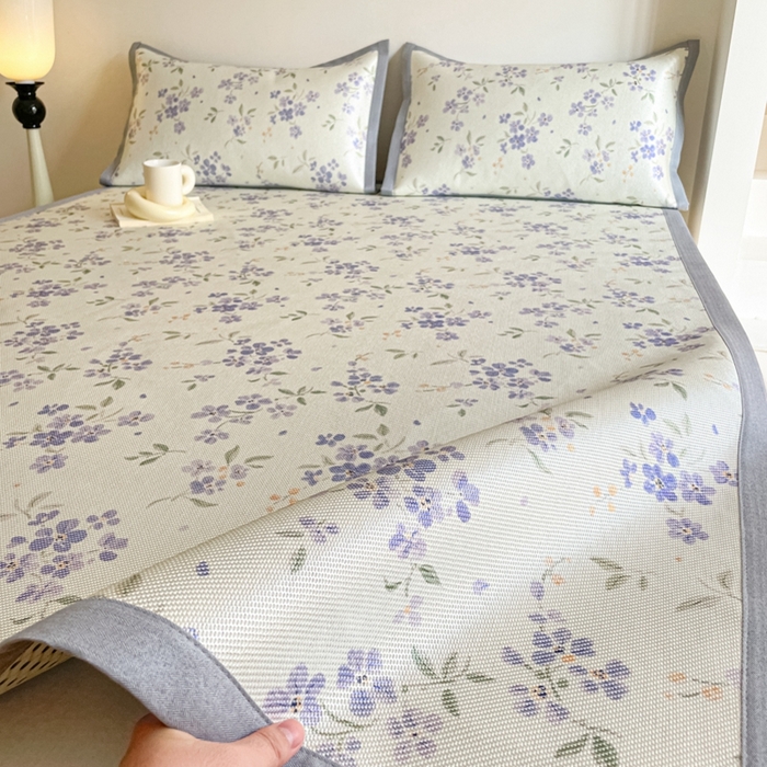 91家纺网 家纺一手货源 找家纺 （总）柒月家居 2026新款小清新印花冰藤系列凉席席子-平铺款