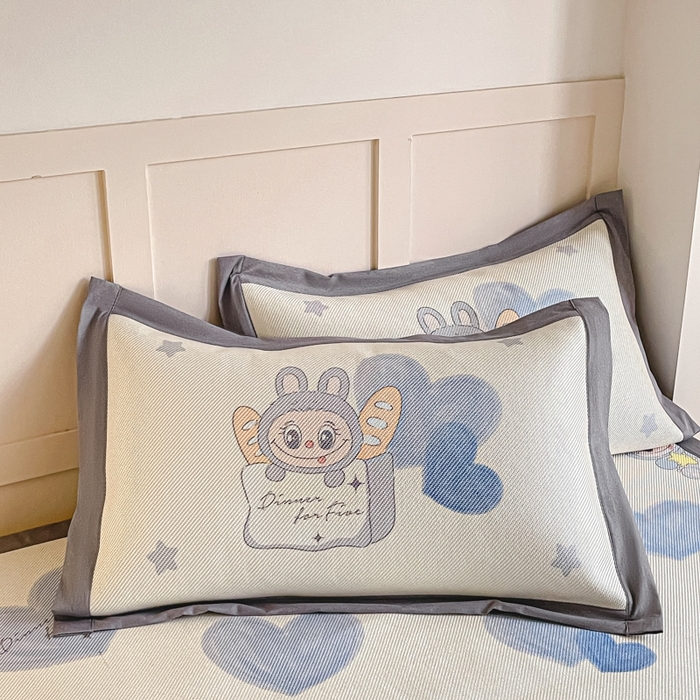 91家纺网 家纺一手货源 找家纺 柒月家居 2026新款小清新印花冰藤系列凉席席子-平铺款 爱心布布