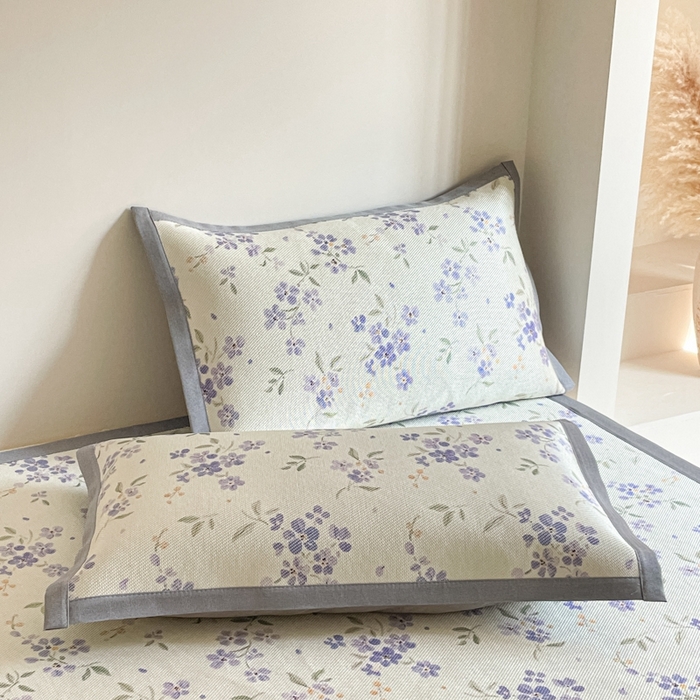 91家纺网 家纺一手货源 找家纺 柒月家居 2026新款小清新印花冰藤系列凉席席子-平铺款 紫漫