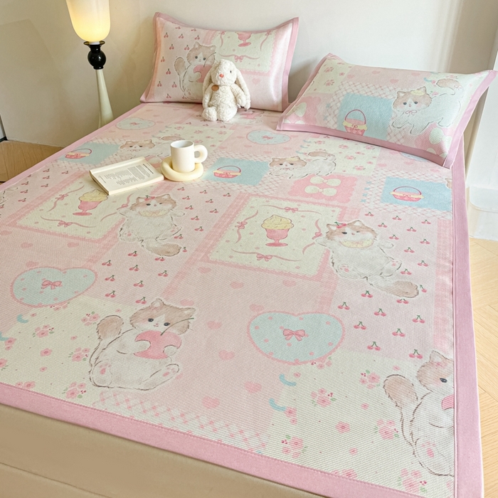 91家纺网 家纺一手货源 找家纺 柒月家居 2026新款小清新印花冰藤系列凉席席子-平铺款 甜心喵语