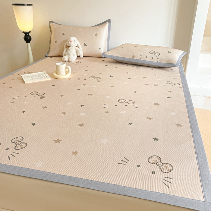 91家纺网 家纺一手货源 找家纺 柒月家居 2026新款小清新印花冰藤系列凉席席子-平铺款 咖色喵星