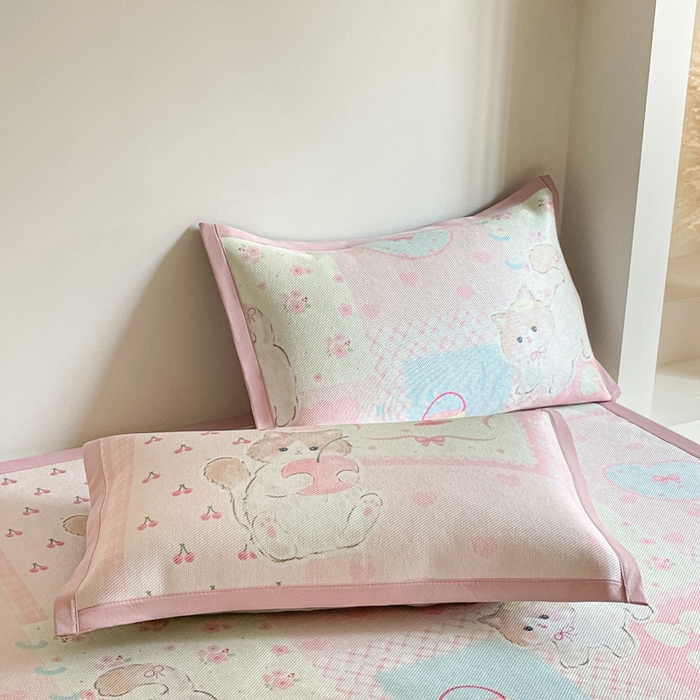 91家纺网 家纺一手货源 找家纺 柒月家居 2026新款小清新印花冰藤系列凉席席子-平铺款 甜心喵语