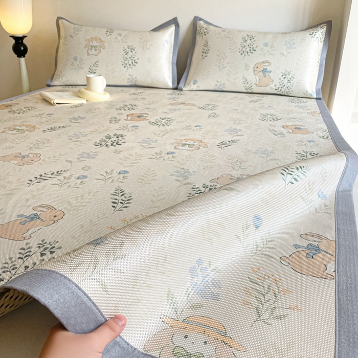 柒月家居 2026新款小清新印花冰藤系列凉席席子-平铺款 草丛萌兔