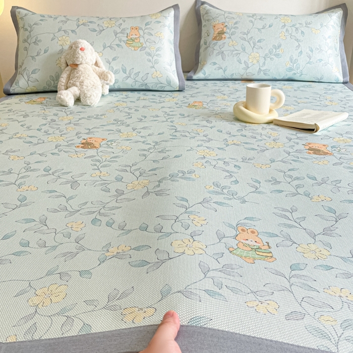 91家纺网 家纺一手货源 找家纺 柒月家居 2026新款小清新印花冰藤系列凉席席子-平铺款 叶子萌宠