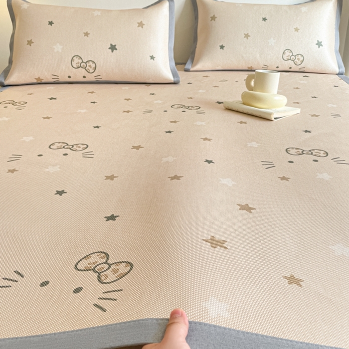 91家纺网 家纺一手货源 找家纺 柒月家居 2026新款小清新印花冰藤系列凉席席子-平铺款 咖色喵星