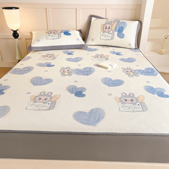 91家纺网 家纺一手货源 找家纺 （总）柒月家居 2026新款小清新印花冰藤凉席席子-床笠款