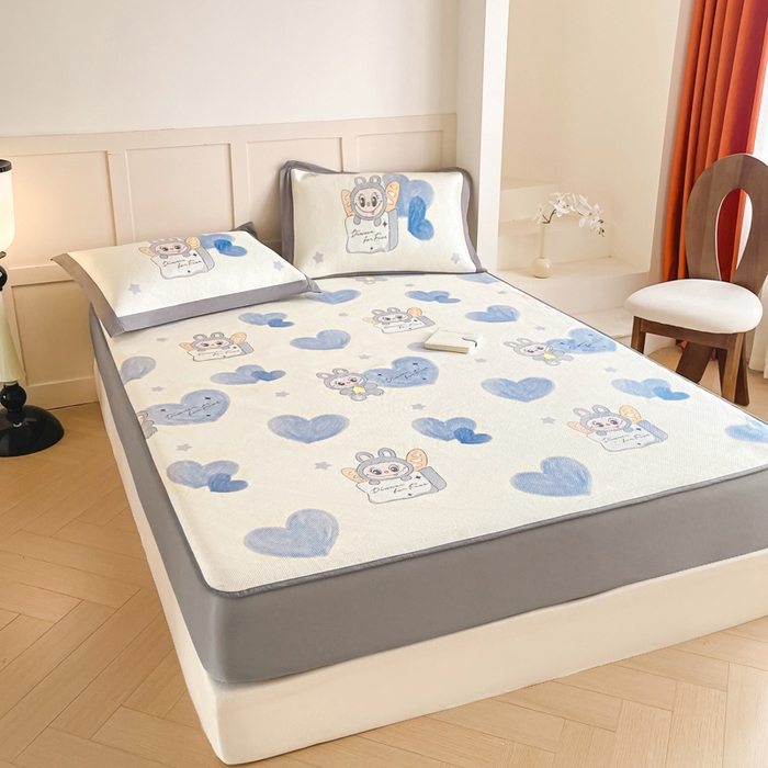 91家纺网 家纺一手货源 找家纺 （总）柒月家居 2026新款小清新印花冰藤凉席席子-床笠款